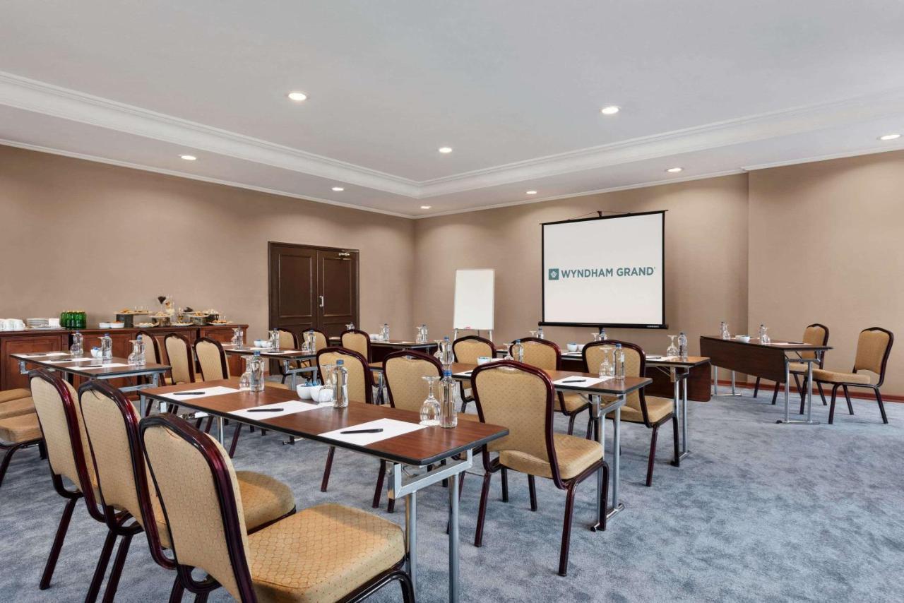 Wyndham Grand Кайсери Екстериор снимка Meeting room